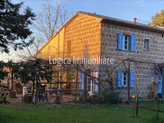Rustico in vendita a Orvieto, Umbria