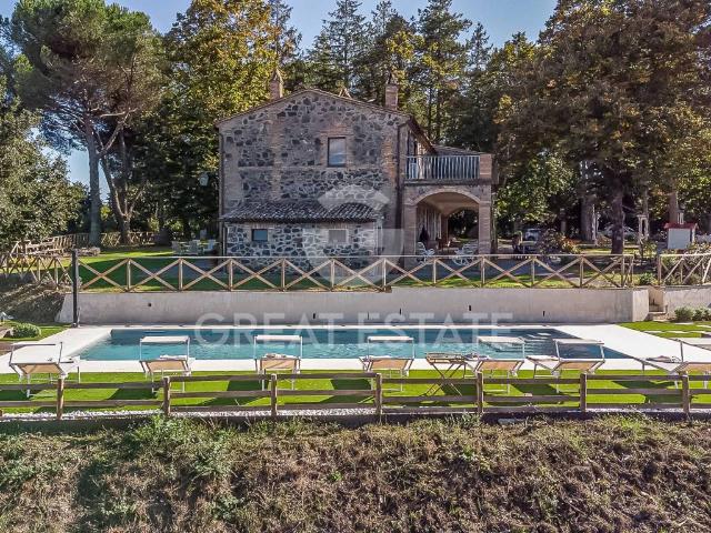 Rustico in vendita a Orvieto, Umbria