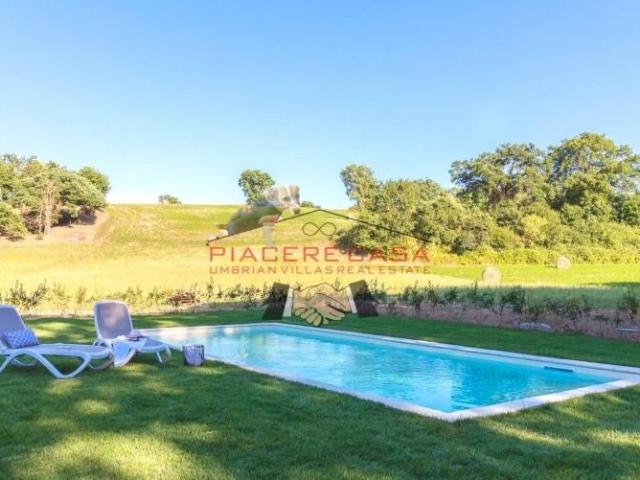 Rustico in vendita a Orvieto, Umbria