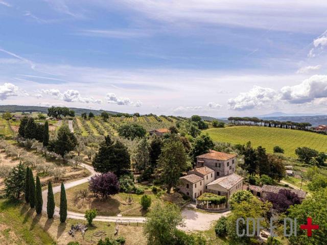 Rustico in vendita a Orvieto, Umbria