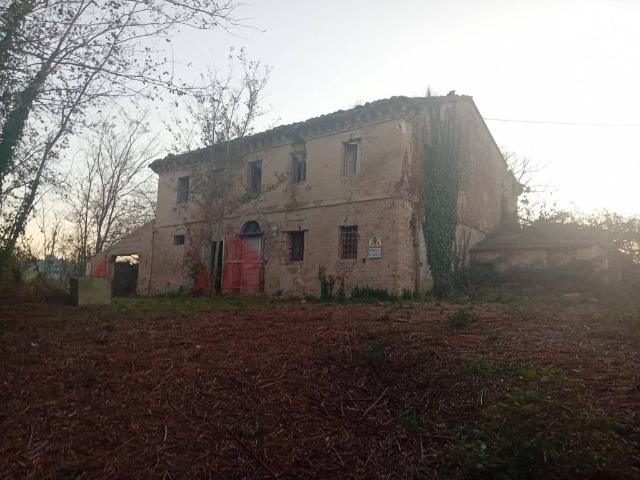 Rustico in vendita a Marche, Ancona