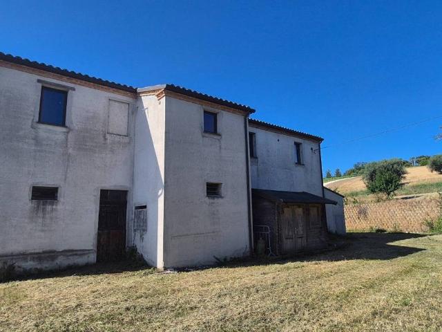 Rustico in vendita a Marche, Ancona