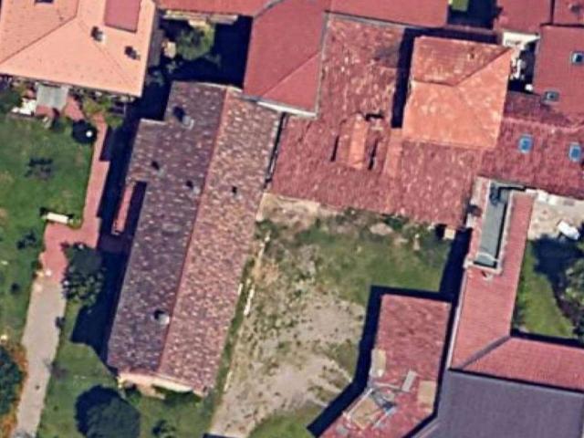 Rustico in vendita a Osnago, Lombardia