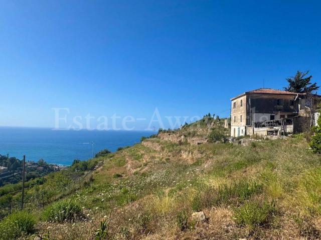 Rustico in vendita a Ospedaletti, Liguria