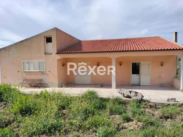 Rustico in vendita a Ossi, Sardigna/Sardegna