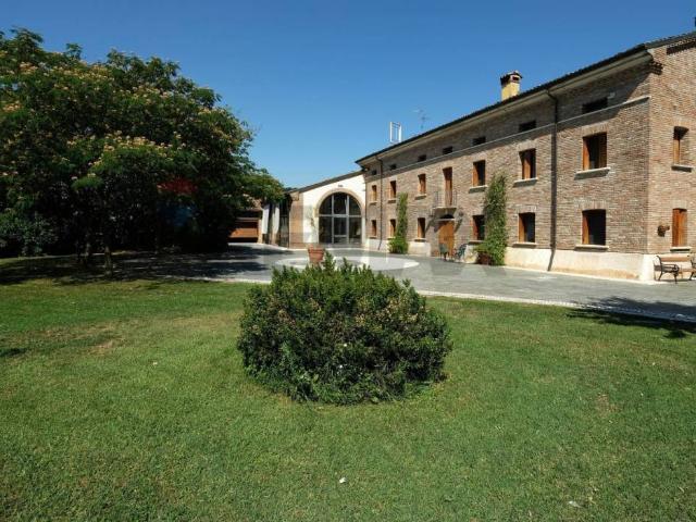 Rustico in vendita a Ostiglia, Lombardia