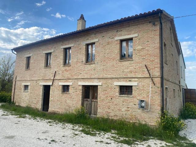 Rustico in vendita a Marche, Ancona