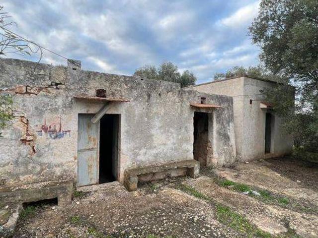 Rustico in vendita a Ostuni, Brindisi
