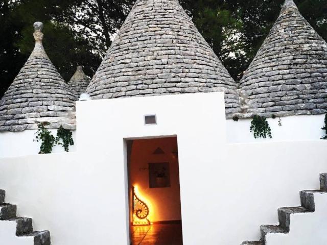 Rustico in vendita a Contrada Badessa, Ostuni