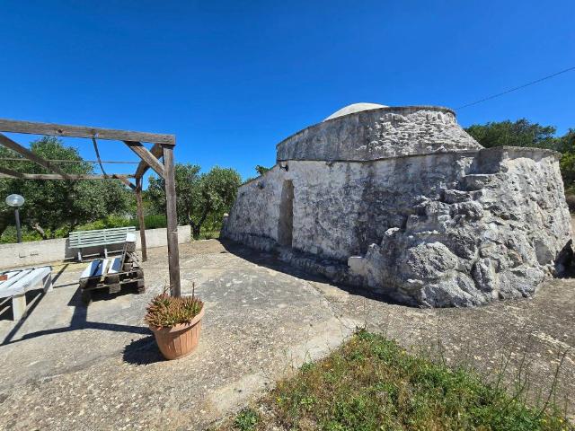 Rustico in vendita a Ostuni, Brindisi