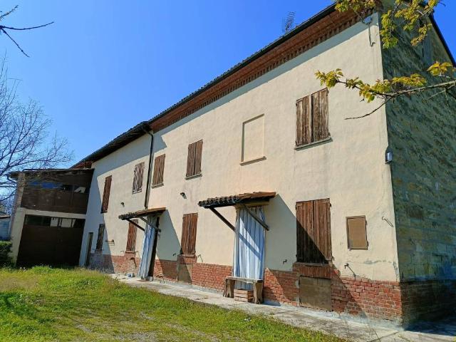 Rustico in vendita a Piemonte, Alessandria