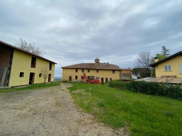 Rustico in vendita a Unione dei comuni Savena-Idice, Ozzano Dell'emilia