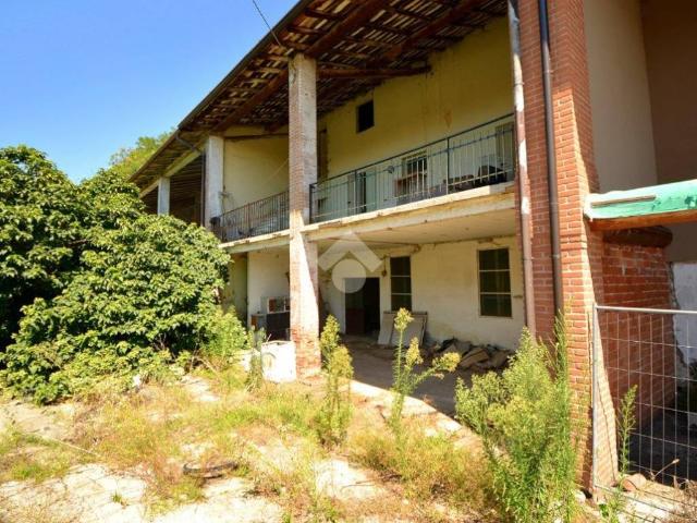 Rustico in vendita a Castegnato, Lombardia