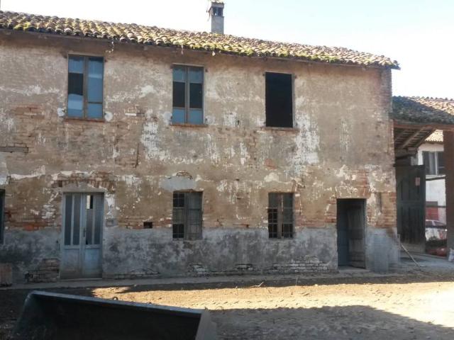 Rustico in vendita a Paderno Ponchielli, Lombardia