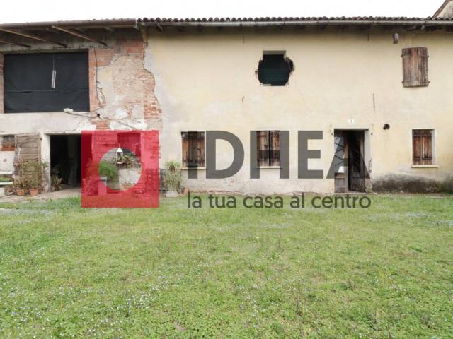 Rustico in vendita a Paese, Veneto