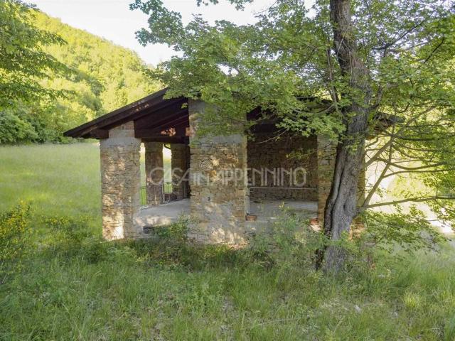 Rustico in vendita a Unione dei comuni del Distretto Ceramico, Palagano