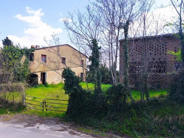 Rustico in vendita a Legoli, Toscana