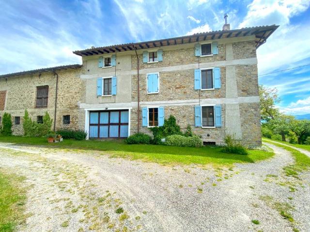 Rustico in vendita a Palanzano, Reggio Emilia