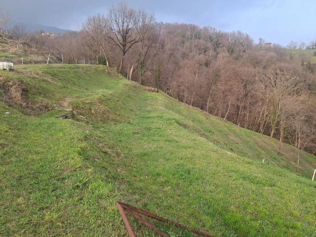 Rustico in vendita a Brughiera, Palazzago