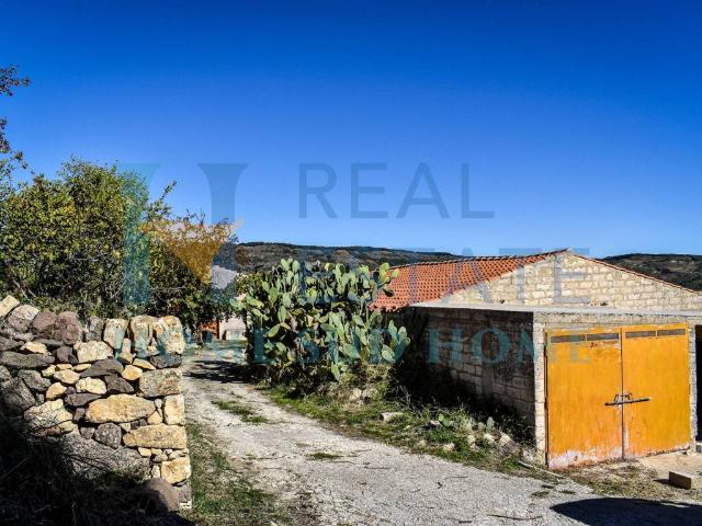 Rustico in vendita a Palazzolo Acreide, Sicilia