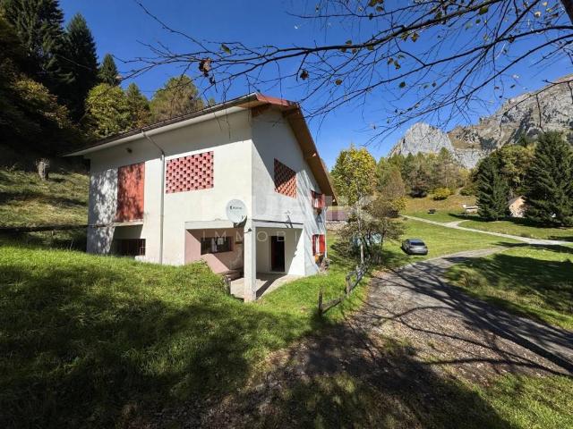 Rustico in vendita a Paluzza, Friuli-Venezia Giulia