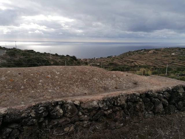 Rustico in vendita a Punta Tre Pietre, Pantelleria Aeroporto