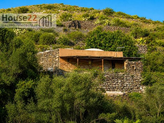 Rustico in vendita a Pantelleria Aeroporto, Sicilia