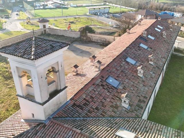Rustico in vendita a Paratico, Lombardia