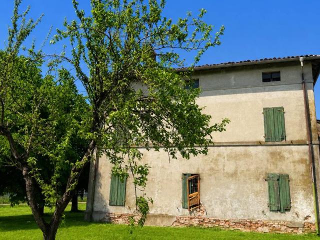 Rustico in vendita a San Martino, Sorbolo