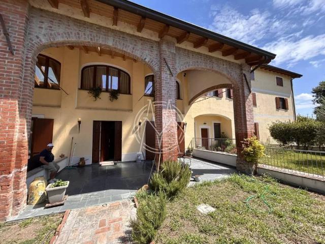Rustico in vendita a San Pancrazio, Sorbolo