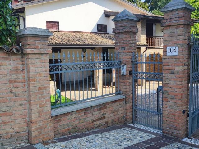 Rustico in vendita a Cittadella, Sorbolo