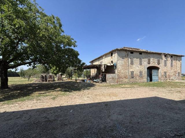 Rustico in vendita a Torrile, Sorbolo