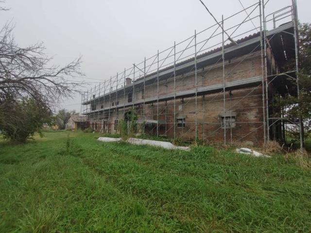 Rustico in vendita a Golese, Sorbolo