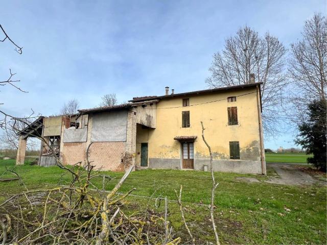 Rustico in vendita a San Lazzaro, Sorbolo