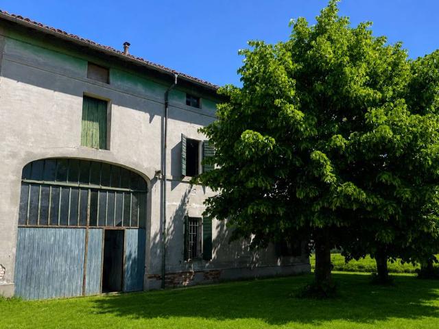 Rustico in vendita a San Martino, Sorbolo