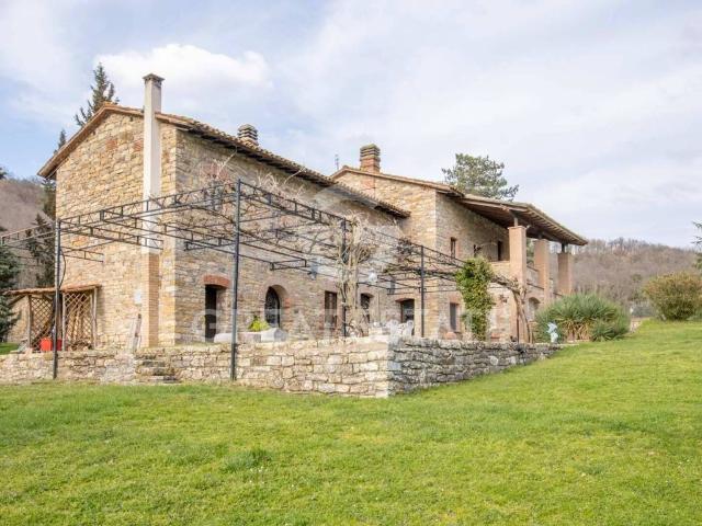 Rustico in vendita a Parrano, Umbria