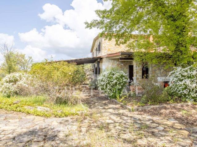 Rustico in vendita a Parrano, Umbria