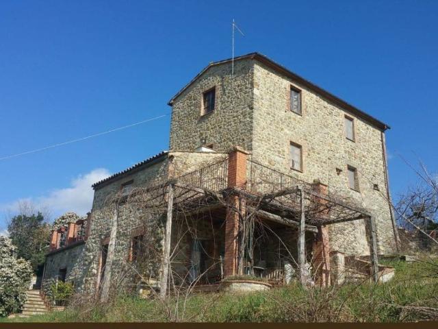 Rustico in vendita a Parrano, Umbria