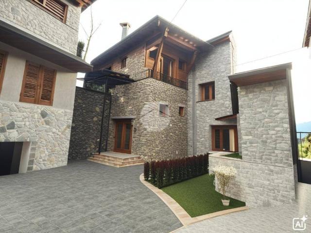 Rustico in vendita a Comunità montana della valle Camonica, Paspardo