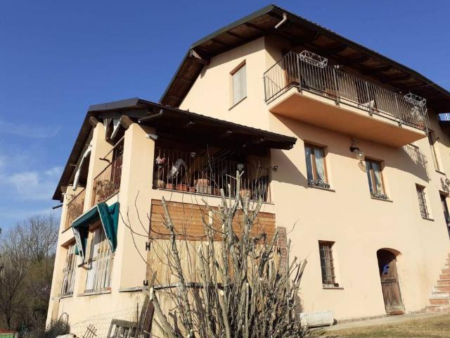 Rustico in vendita a Piemonte, Asti