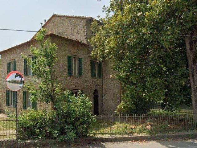 Rustico in vendita a Passignano Sul Trasimeno, Umbria