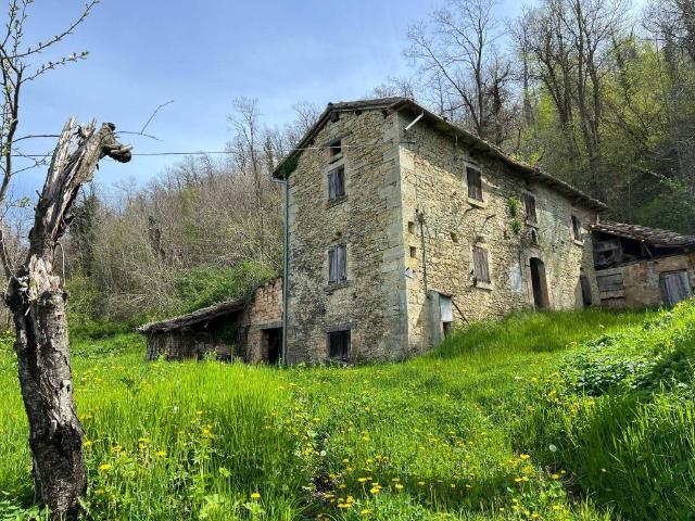 Rustico in vendita a Unione dei comuni del Frignano, Pavullo Nel Frignano