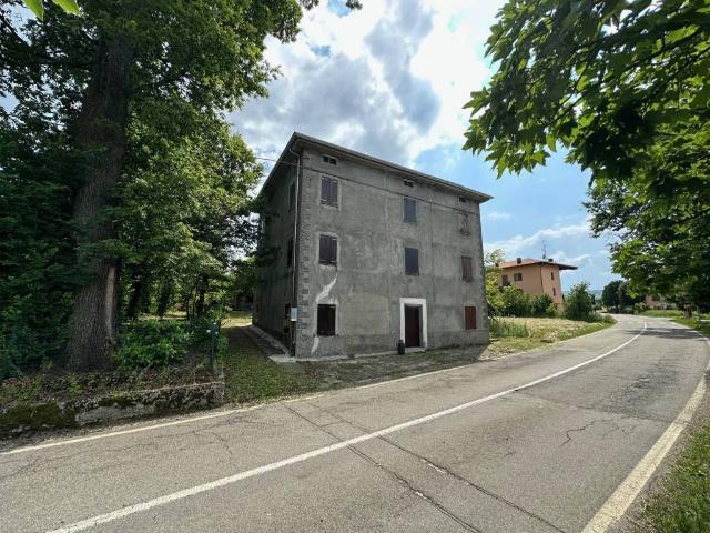 Rustico in vendita a Unione dei comuni del Frignano, Pavullo Nel Frignano
