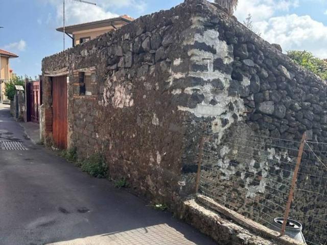 Rustico in vendita a Pedara, Sicilia