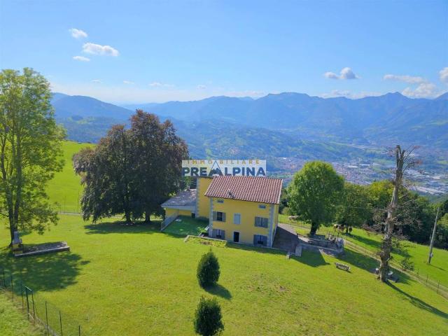 Rustico in vendita a Ranzanico, Lombardia