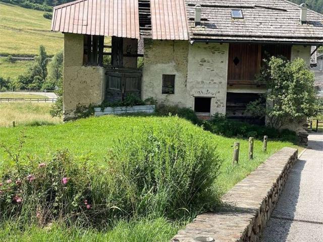 Rustico in vendita a Comunità della Valle di Sole, Pellizzano