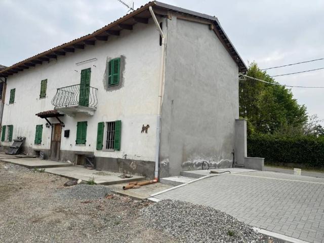 Rustico in vendita a Piemonte, Asti
