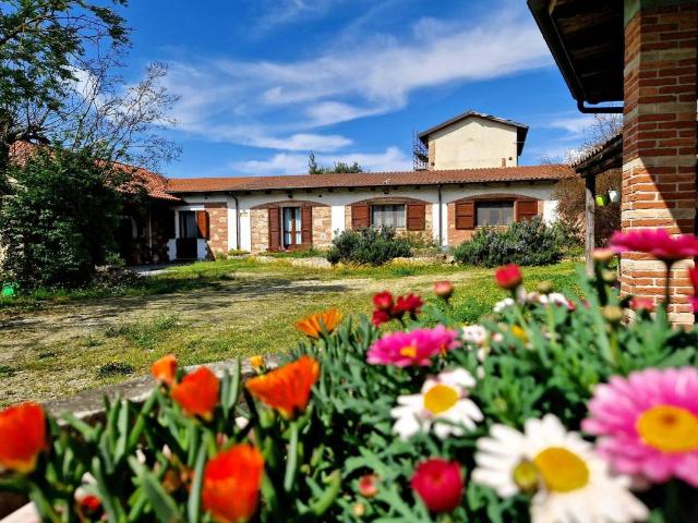 Rustico in vendita a Piemonte, Asti