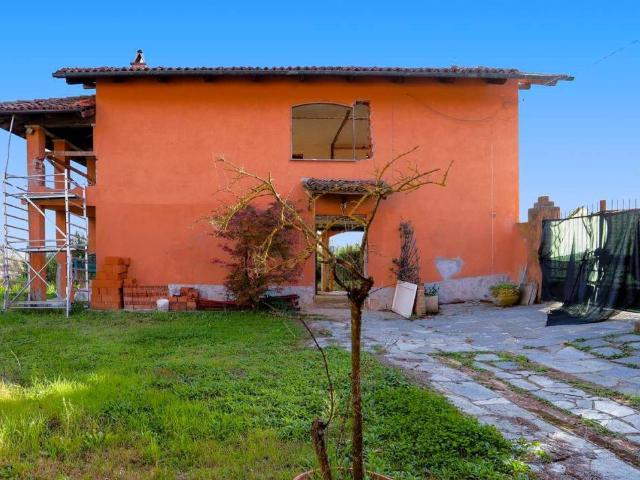 Rustico in vendita a Piemonte, Asti