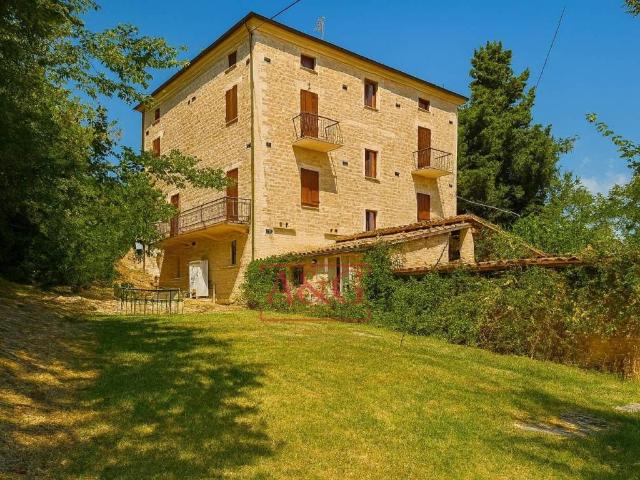 Rustico in vendita a Marche, Macerata
